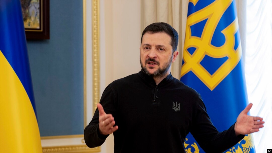 Tổng thống Ukraine Volodymyr Zelenskyy tại cuộc họp báo ở Kyiv vào ngày 19 tháng 2 năm 2025.