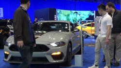 Le salon de l'automobile à New York