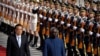 中国总理李克强在北京人大会堂举行仪式欢迎到访的所罗门群岛总理索加瓦雷。（2019年10月9日）