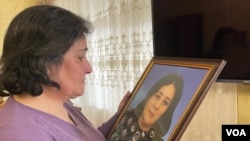 Şirin Ələkbərova ( Gözəl Bayramlının bacısı)