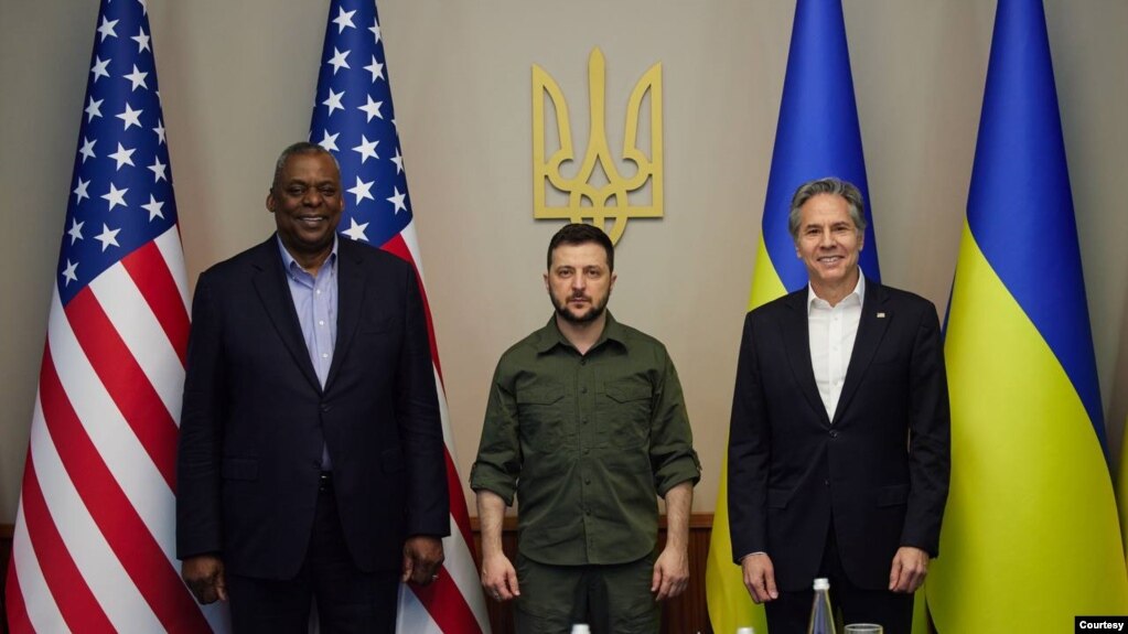 ABD Savunma Bakanı Austin-Ukrayna Cumhurbaşkanı Zelenski-ABD Dışişleri Bakanı Blinken