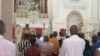 Missa na Igreja de Nossa Senhora da Graça, Cidade da Praia, Cabo Verde