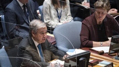 ARCHIVO - El secretario general António Guterres habla durante una reunión del Consejo de Seguridad de las Naciones Unidas, el martes 5 de abril de 2022, en la sede de la ONU. (AP Foto/John Minchillo, archivo)