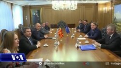 Komisioneri për Zgjerim i BE-së viziton Shkupin