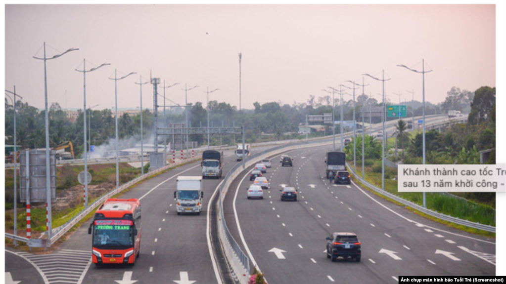 Một đoạn đường cao tốc Trung Lương-Mỹ Thuận vừa được khánh thành