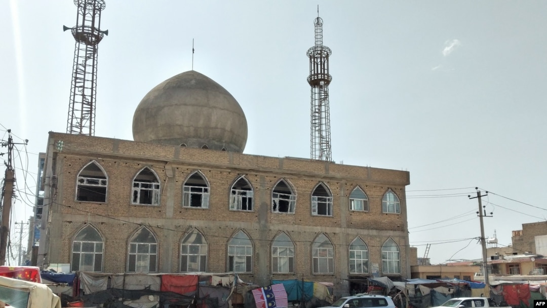 مزگەوتی سێ دۆکانی شیعەکان لە شاری مەزاری شەریف 21 ی 4 ی 2022 , ئەفغانستان