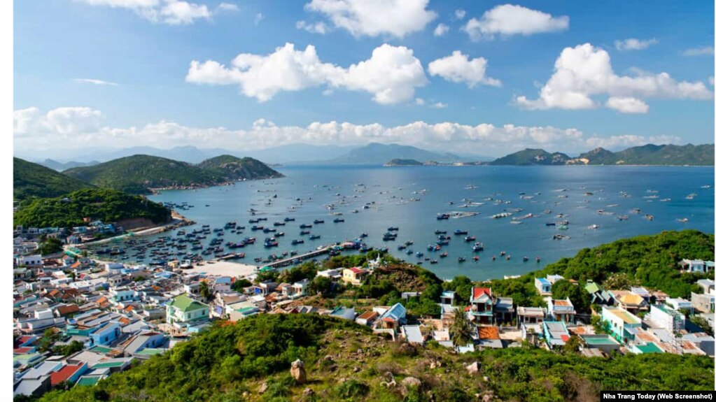 Đảo Bình Ba được giới thiệu trên các website về du lịch Nha Trang - Cam Ranh.