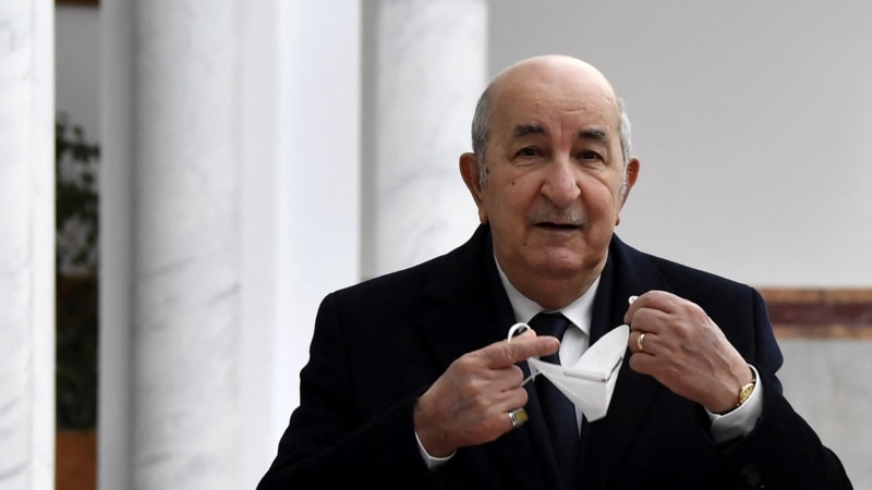 Le président algérien nomme un nouveau ministre des Affaires étrangères