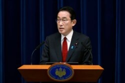 资料图 - 日本首相岸田文雄。日本周二宣布对俄罗斯实施新的制裁措施。