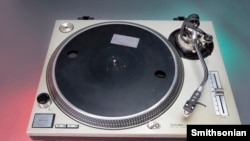 The turntable used by DJ Grandmaster Flash is now part of the Smithsonian's National Museum of American History's collection.