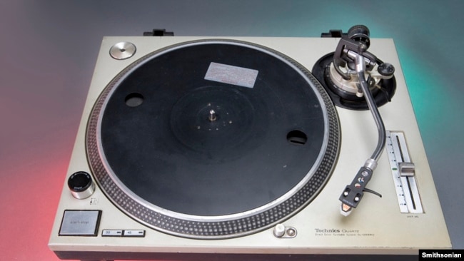 The turntable used by DJ Grandmaster Flash is now part of the Smithsonian's National Museum of American History's collection.