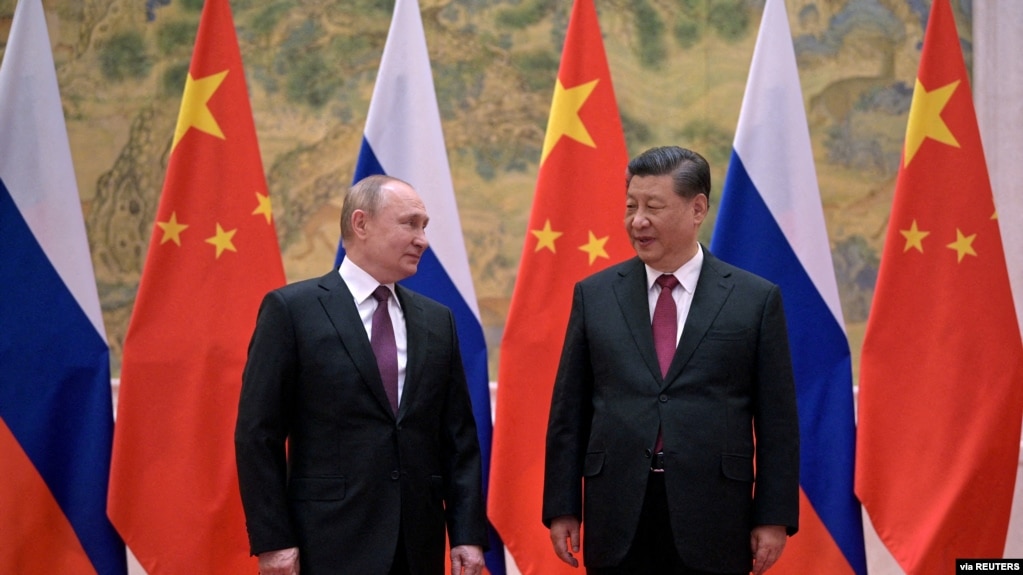 中国国家主席习近平在北京会晤到访的俄罗斯总统普京。（2022年2月4日）(photo:VOA)