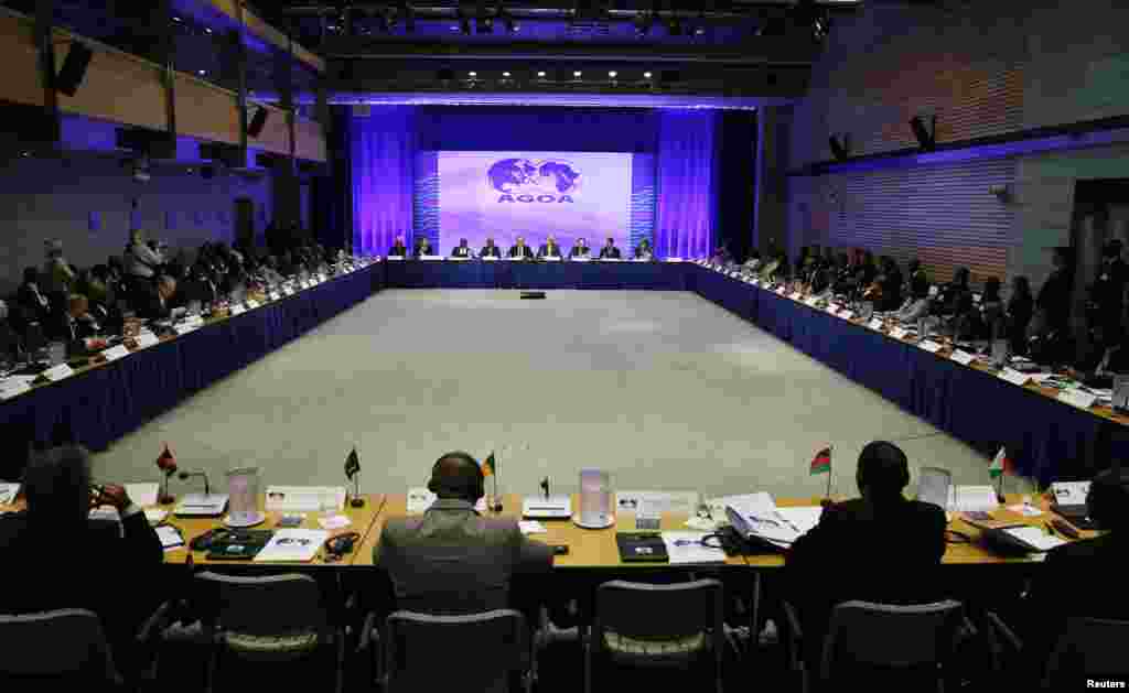 Representatives from various African nations gather at the opening session of the U.S. - Africa Leaders Summit, in Washington, DC, Aug. 4, 2014.