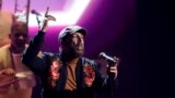 El músico dominicano Juan Luis Guerra participa de la ceremonia anual de los Premios Grammy Latinos, en Las Vegas, Nevada, EEUU, el 18 de noviembre de 2022.