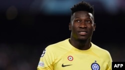 Le gardien camerounais de l'Inter Milan Andre Onana au Camp Nou du FC Barcelone, le 12 octobre 2022.