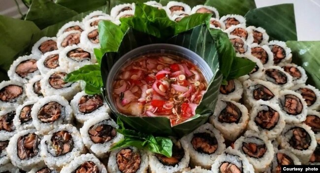 Salmon roll sambal matah Seleraku Los Angeles (dok: Seleraku Los Angeles)
