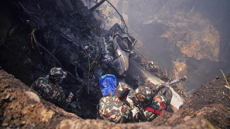 16 tahun kemudian, seorang pilot wanita Nepal meninggal dalam kecelakaan pesawat seperti suaminya