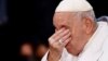 Đức Giáo hoàng bật khóc khi nhắc tới Ukraine 