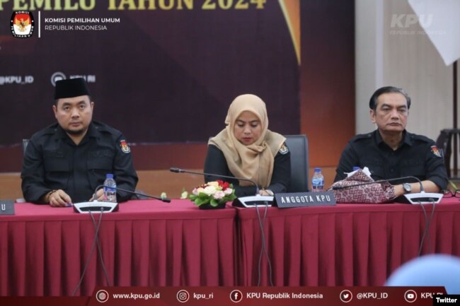 Rapat Rekapitulasi Nasional Hasil Verifikasi dan Penetapan Parpol Pemilu Tahun 2024,di Gedung KPU, Rabu (14/12). (Twitter/@KPU_ID)