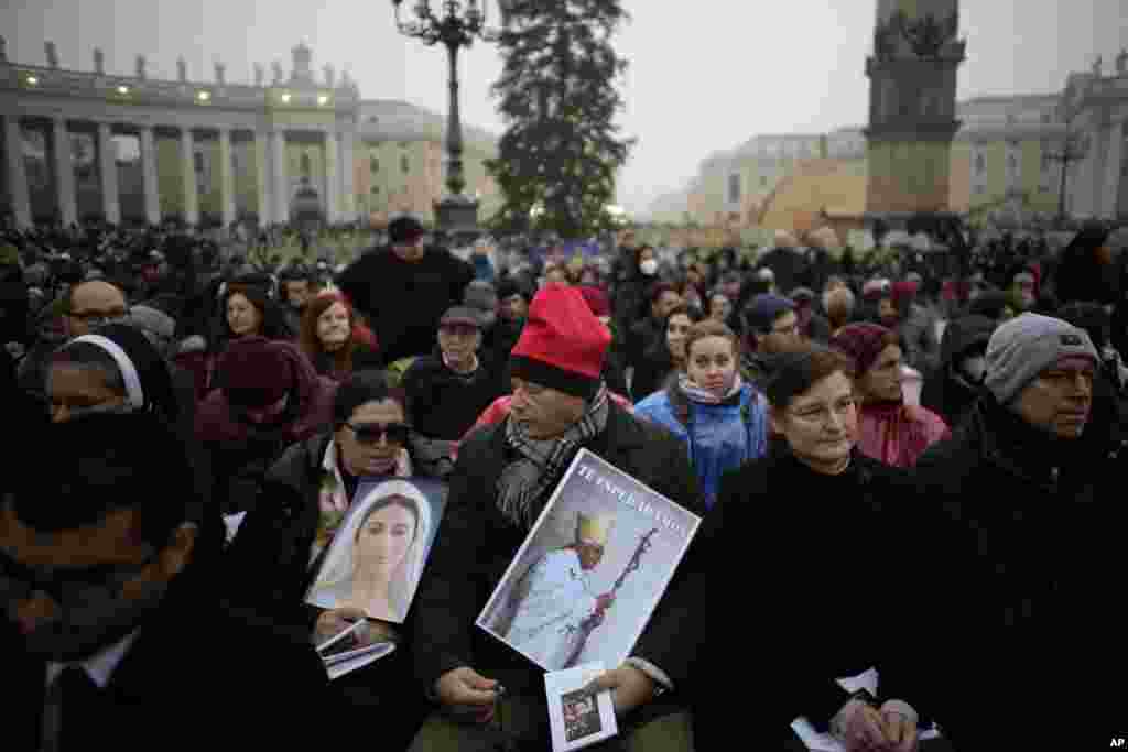 People attend the funeral of&nbsp;late Pope Emeritus Benedict XVI in&nbsp;St. Peter&#39;s Square at the Vatican, Jan. 5, 2023.