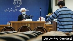 دادگاه انقلاب اسلامی رسیدگی به اتهامات معترضان ۱۴۰۱ 