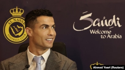 Cristiano Ronaldo é apresentado em clube saudita: “Estou aqui para