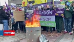 İngiltere'de Ambulans Çalışanları Eylemde