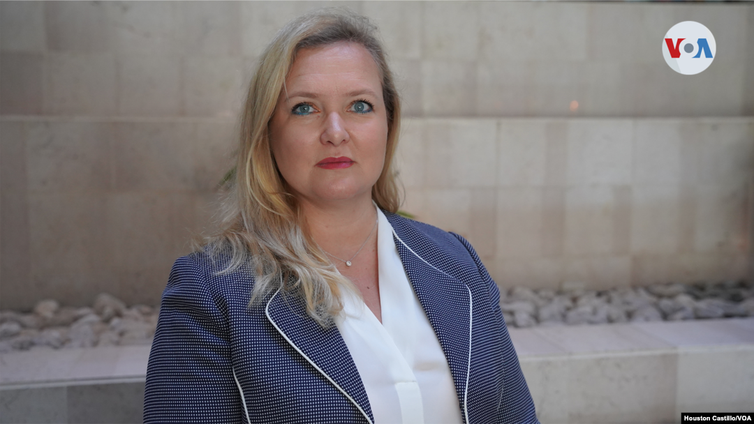 Vasilka Sancin, miembro y exvicepresidenta del Comité de Derechos Humanos de la ONU. [Foto: Houston Castillo, VOA]
