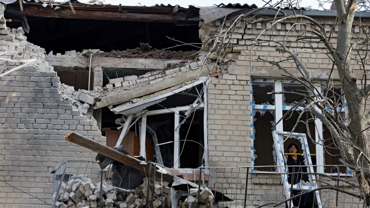 Russian Shelling Hits Kherson