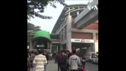 孟加拉首都达卡第一条地铁线运营 民众排长队搭乘 