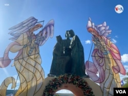 Una portavoz de la administración del Municipio de Juana Díaz, aseguró a VOA que la conmemoración del Día de los Reyes Magos hace parte de la identidad del pueblo que en su plaza tiene un monumento en honor a estos.