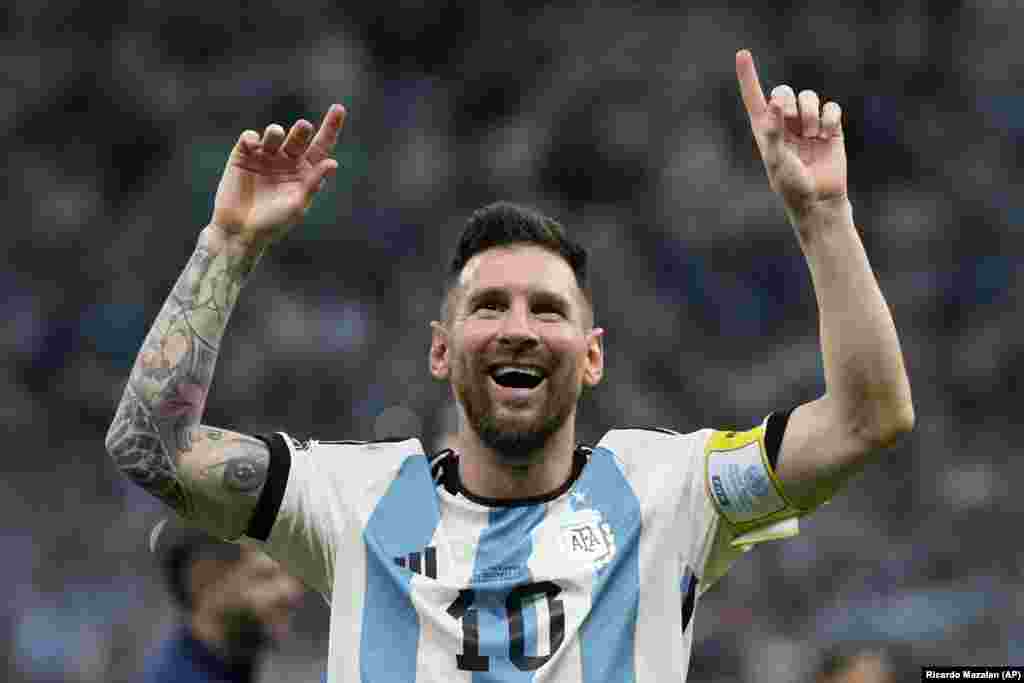 Messi celebra a passagem para as meias-de-final, depois de a Argentina derrotar a Holanda nas grandes penalidades por 4-3. Estádio de Lusail, Mundial do Qatar. Dez, 9, 202