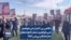 «قاضی بی اختیار نمی‌خواهیم نمی‌خواهیم» شعار خانواده‌های -جانباختگان پی‌اس ۷۵۲ 