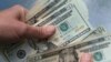 Cuba vuelve a aceptar depósitos bancarios en dólares