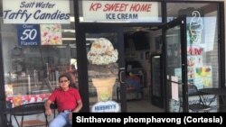 ຮ້ານ​ PK Home Sweet Home ice cream ​ຂອງ​ທ່ານ​ຂີນ​ຖາ​ວອນ ບຸນ​ພາ​ພົມ ຢູ່​ເມືອງ Clear Water ລັດ​ຟ​ລໍ​ຣິ​ດາ