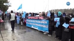 İstanbul’da Çin Konsolosluğu Önünde Uygurlar’dan Protesto