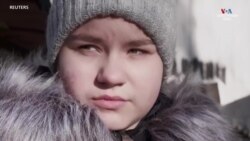 Ուկրաինական ոստիկանությունը նվերներ է բաժանում երկրի արևելքում գտնվող երեխաներին_1.mp4