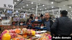 Azərbaycan biznesmenləri ABÇ-ın Costco topdansatış şirkətində (Rəsmi foto, mənbə USAİD)