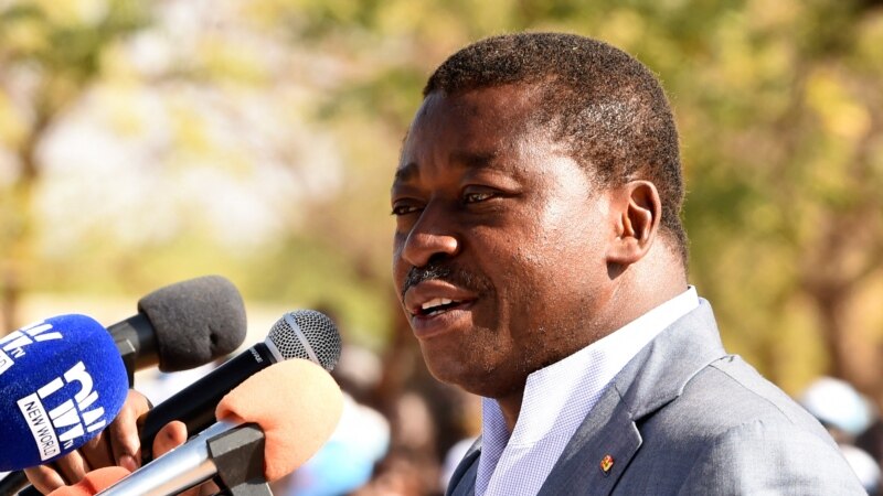 Togo: le président limoge la ministre des Armées et le chef d'état-major