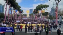 Tiranë, dita e pestë e protestave kundër rritjes së çmimeve