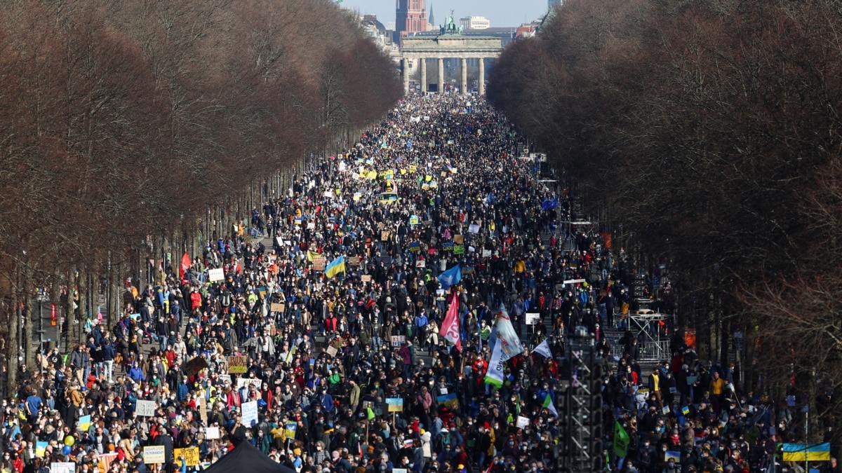 Anti-war Protests Across Europe, Small Rallies In Russia