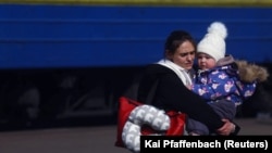 UKRAINE-CRISIS/LVIV TRAIN STATION