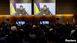 Tổng thống Ukraine, Volodymyr Zelenskyy, phát biểu qua video trước quốc hội Nhật Bản vào ngày 23/3/2022.