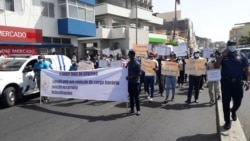 Professores em greve em Cabo Verde por reajustes salariais e progressão na carreira - 2:45