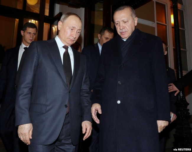 Rusya lideri Putin ve Cumhurbaşkanı Erdoğan telefonla görüştü.