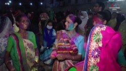 Պակիստանի Կարաչի քաղաքում հինդուները սկսում են տոնակատարություններ Հոլիի ամենամյա փառատոնի համար