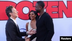 FILM-CHEAPER BY THE DOZEN/