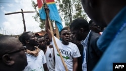 ARCHIVES - Des militants du groupe de la société civile LUCHA lors d'une manifestation à Beni, en RDC, le 27 décembre 2018.