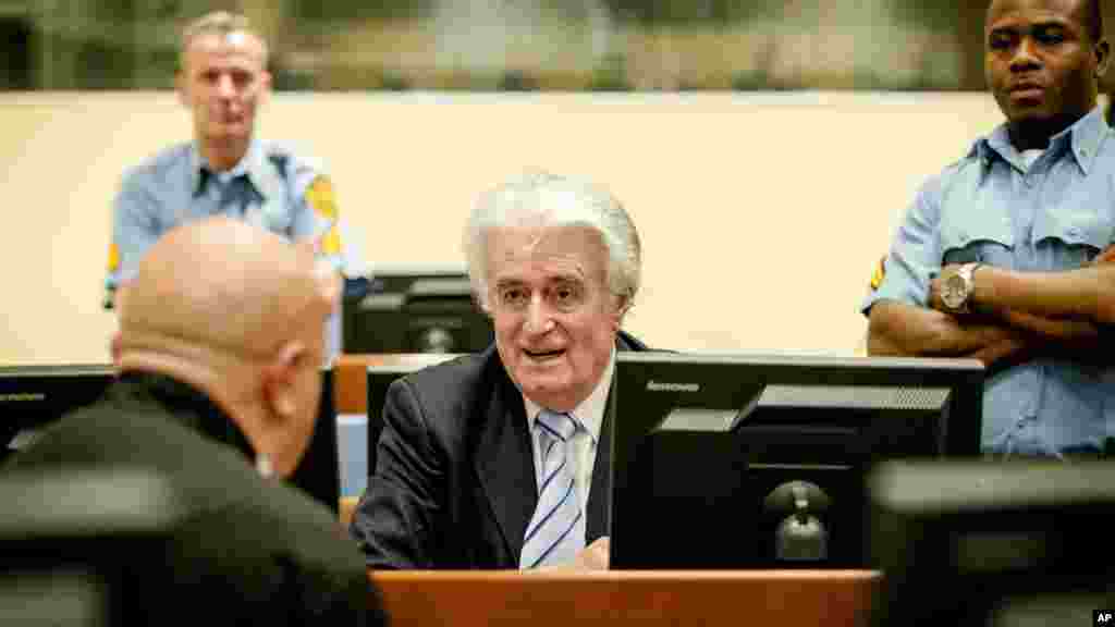 ኣብ ዘ ሄግ ኔዘርላንድ ዝመደበሩ ኣህጉራዊ ቤት-ፍርዲ ገበነኛታት ኩናት ንመራሒ ቦዝንያውያን ሰርብ ነበር ራዳቫን ካራዲች ን40 ዓመት ክእሰር በይኑ