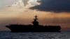 La Marina de EE.UU. despide al capitán que buscó ayuda para un barco afectado por coronavirus